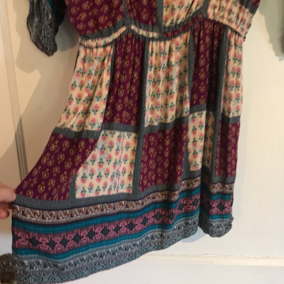 American eagle outfitters summer dress in Flowy way to take care of fabric - Picture 11 of 13